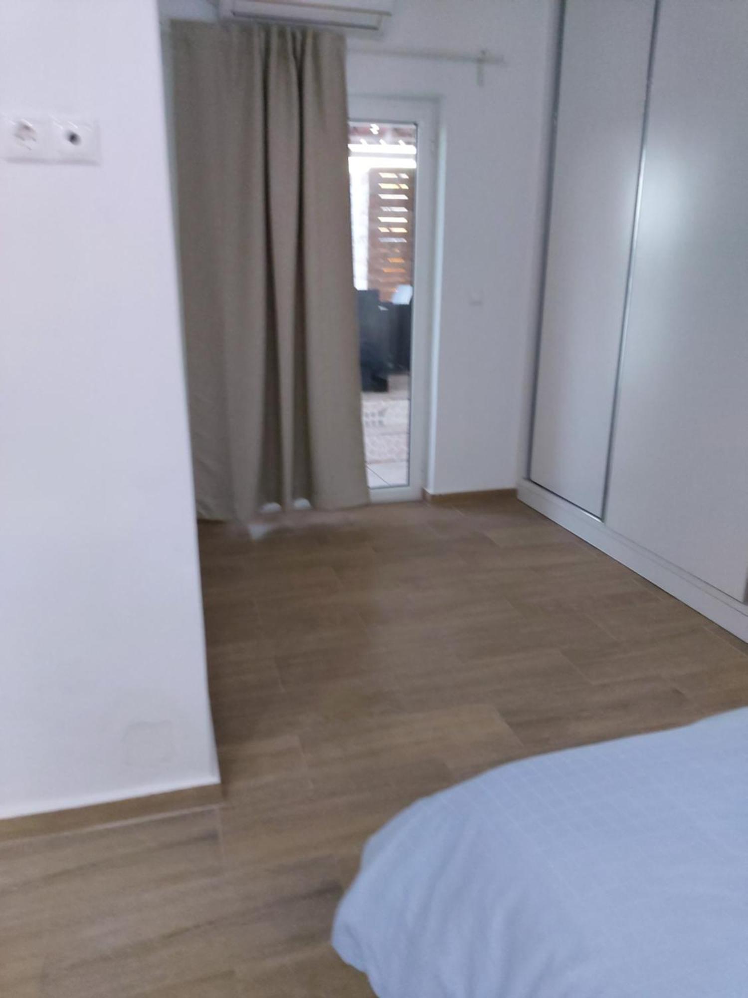 Spacious Apartment Near The Beach Sarandë Eksteriør billede